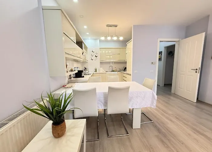 Flori Center Appartement *